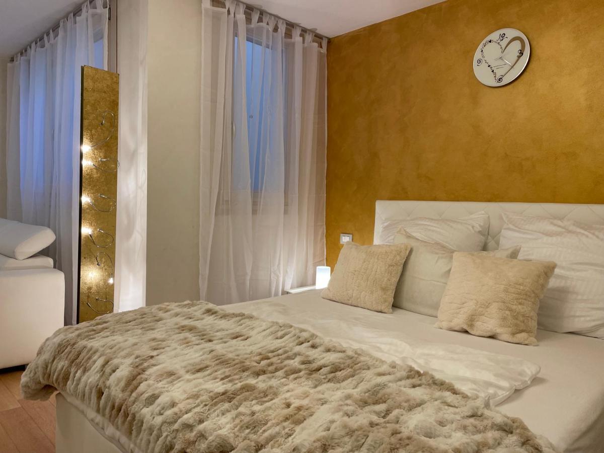 Sirmione Appartement Residenz Cesare Exterior foto