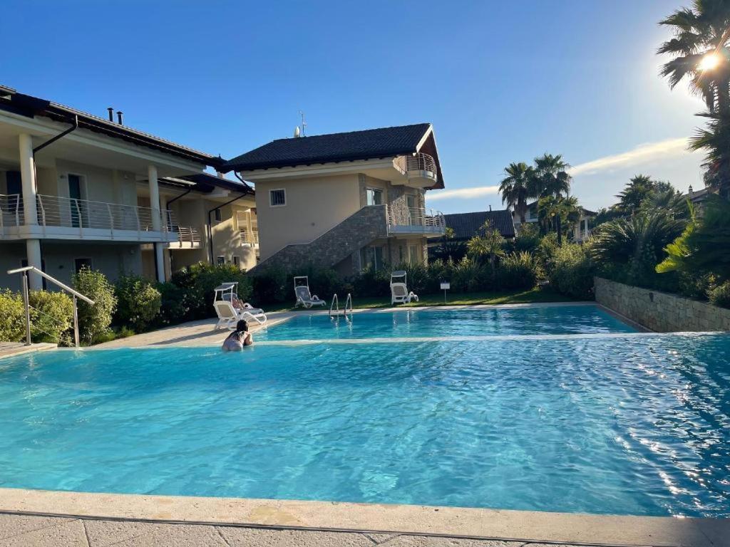 Sirmione Appartement Residenz Cesare Exterior foto
