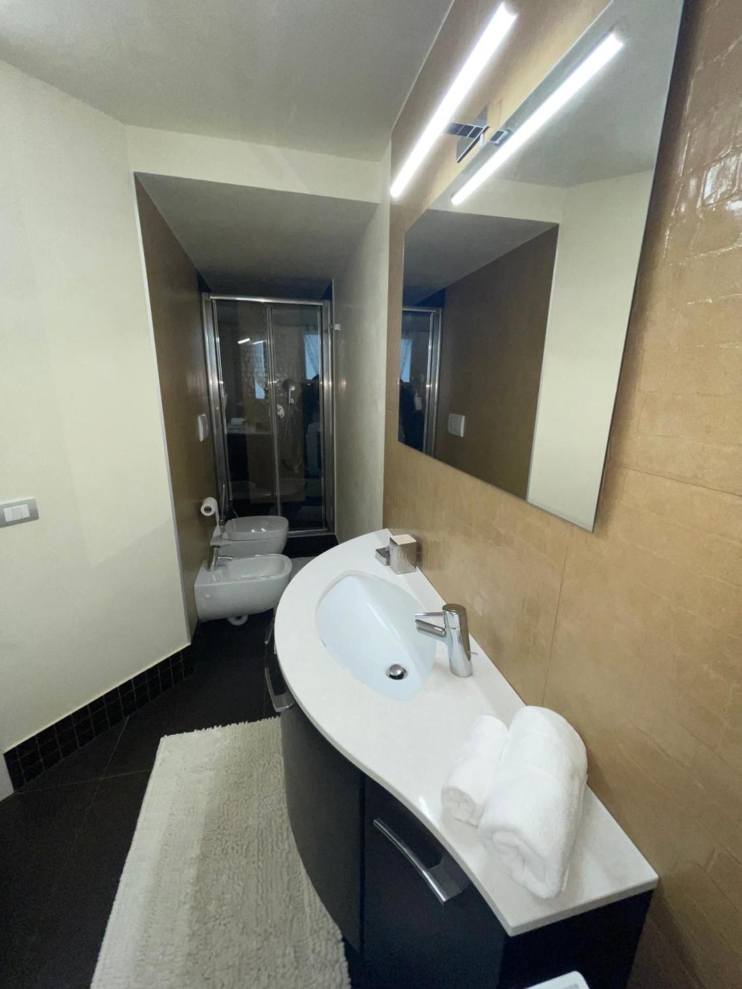 Sirmione Appartement Residenz Cesare Exterior foto